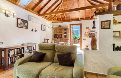 La Sorrueda House | La Escuela