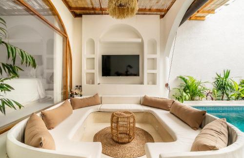 Padangsambian Klod Villa | La Feliz Villa Seminyak