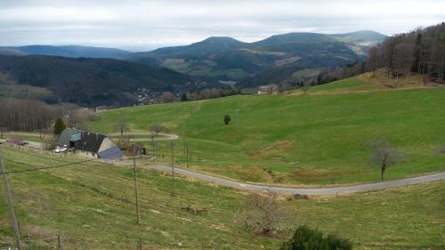 Lapoutroie Apartment | La ferme au gîte. (accepte les animaux)