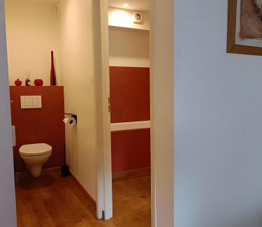 Beaumont-sur-Grosne Bed & Breakfast | La Ferme Aux Arts