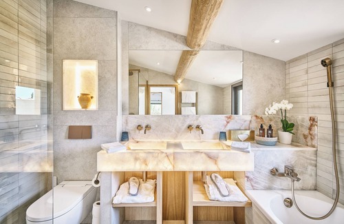 Cote d'Azur- French Riviera Hotel | La Ferme d'Augustin