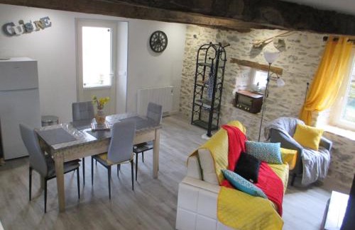 Beynat House | La Ferme de la Chapelle-Saint-Jean