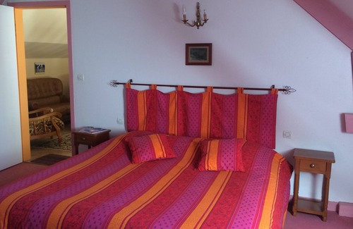 Thoury House | La Ferme de la Maugerie