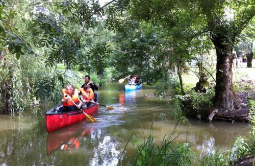 Benet Other | La Ferme du Marais Poitevin - Roulotte