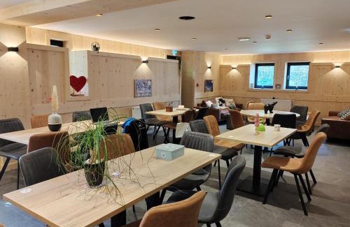Les Contamines-Montjoie Hotel | La Ferme du Praz