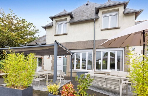 Paimpont House | La Fleur de Vie - Maison avec piscine et jacuzzi