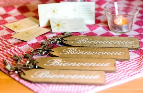 Noiseux Bed & Breakfast | La Fleur et Le Soleil (F&S)