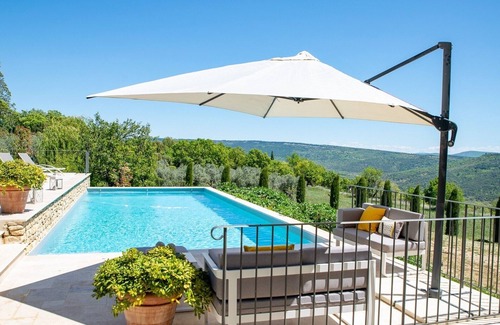 Viens House | La Fontaine Basse – village rental house for 8 in Viens