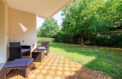 Les Sorinieres Apartment | La Fontaine - Confortable, Calme & Spacieux