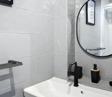 Centre Ville Apartment | La Fontaine