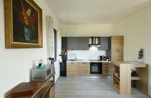 Caprino Veronese Apartment | La Fonte Creativa