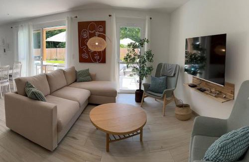 Saint-Augustin Villa | La Forêt d'Armotte villa 11