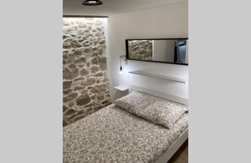 Les Chatelliers-Chateaumur House | La Forge de La Roussière