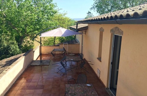 Marsciano House | La Fratta art-house in Umbria. Garden Floor Apartment