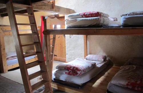 Arvieux Bed & Breakfast | La Fruitière - Gîte d'étape et de séjour