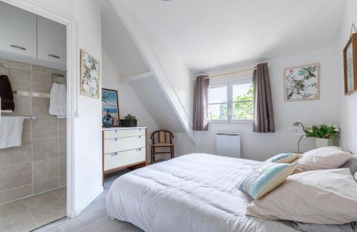 Bennecourt Apartment | La Galiote