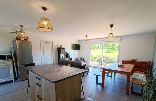 Saint-Cernin House | La Garenne - LES PECHS DU VERS