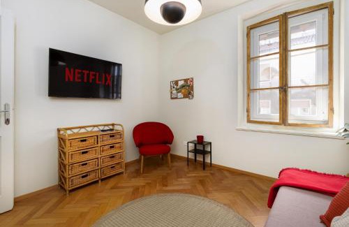 Roiano-Gretta-Barcola-Cologna-Scorcola Apartment | La Ginestra