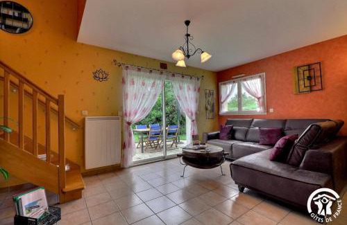 Saint-Senoux House | La giseline