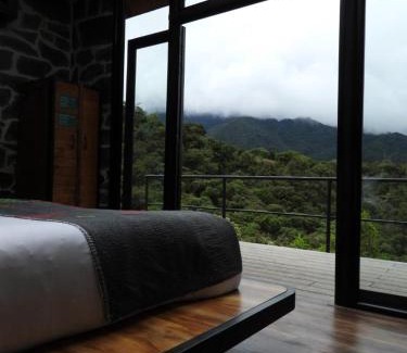 La Calera Hotel | La Gloria Reserva Forestal