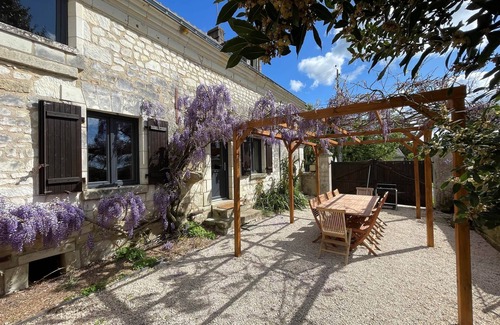 Neuil House | La Grande Charbonnière Gîte for up to 8 people