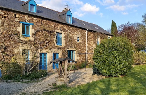 Calorguen House | La Grande-House-Family-Wet room