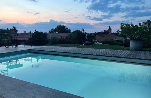 Commelle-Vernay House | La Grange aux hirondelles - avec piscine et spa