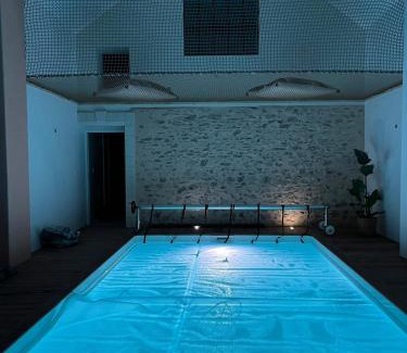 Parigne-lʼEveque House | La Grange Clyna - Love Room