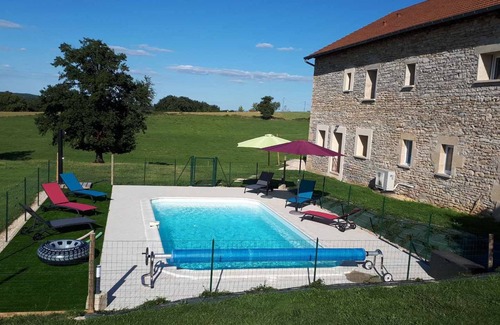 Vailhourles Cottage | LA GRANGE DE NESPES " SAUGES " (6 pers-) (Rated 4 stars)