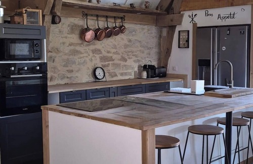 Lavergne House | La grange de Thégra
