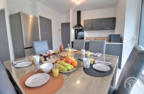 Plouvara House | La grange du petit kernon