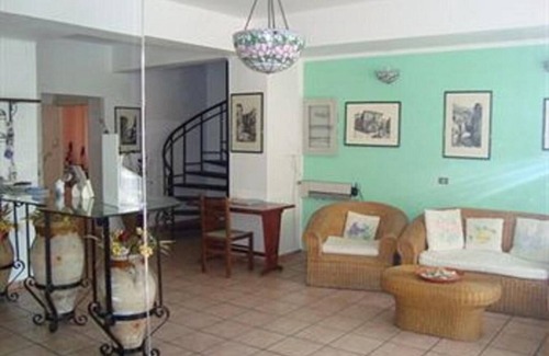Sant'Alessio Siculo House | La Grotta