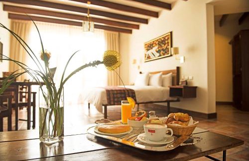 Pisco Hotel | La Hacienda Bahia Paracas