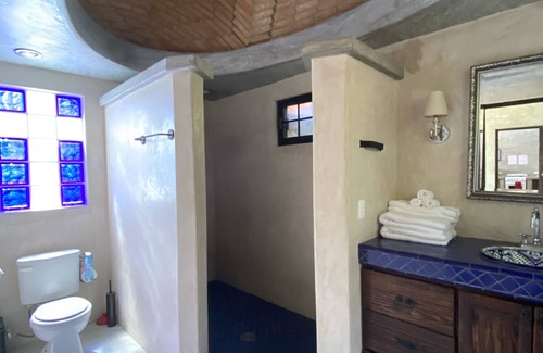 Todos Santos House | La Hacienda Romantic Pool View Villa