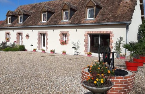 Mur-de-Sologne Bed & Breakfast | La Halte de Chambord