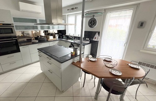 Niederhausbergen House | La Houblonnière, charme et confort alsacien