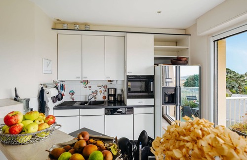 Saint-Briac-sur-Mer Apartment | La Houle by Interhome