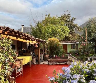 Urubamba Cabin | La Huerta Refugio