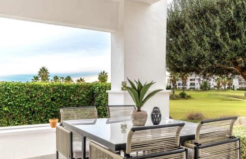 Roldan Apartment | La Isabella - La Torre Golf Resort