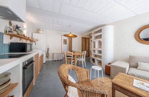 Le Buisson-de-Cadouin House | La Jolie Vie - La Maison Tilleul : un Tableau sur la Forêt Pour 6 Personnes