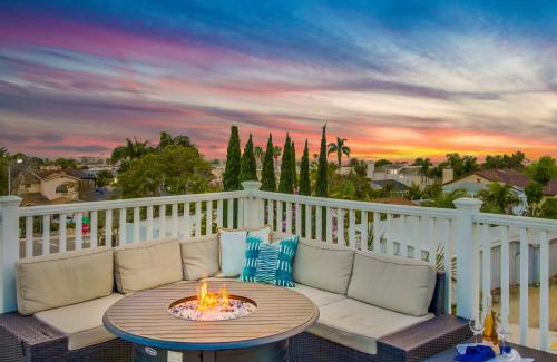 La Jolla Mesa House | La Jolla Beach Dream - Ocean Views, Spa & Garage