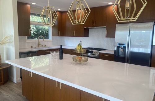 Lower Hermosa House | | La Jolla Beach House | Great Location | Newly Remodeled
