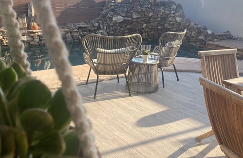 Lower Hermosa House | | La Jolla Beach House | Great Location | Newly Remodeled