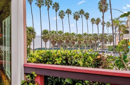 La Jolla Condo | La Jolla Cove Oceanfront Paradise