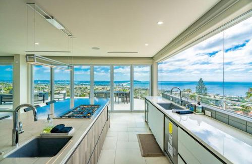 Muirlands House | La Jolla Paradise with Ocean Views Pool and Spa