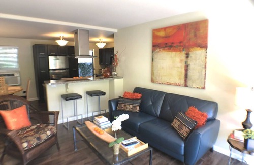 La Jolla Shores Apartment | La Jolla Shores Beach Surf & Sand