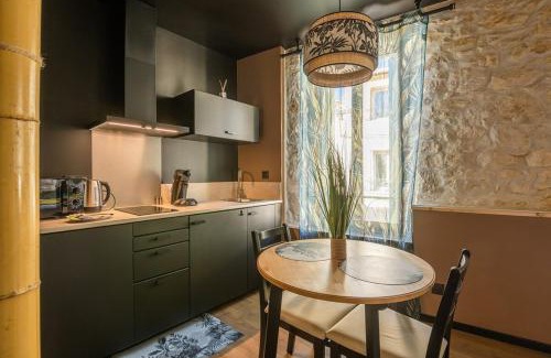 Maraussan Apartment | La Jungle Room ~ Balnéo ~ Climatisation