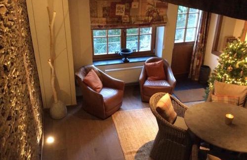 Bouillon House | La Légende - Gîte dans un quartier pittoresque