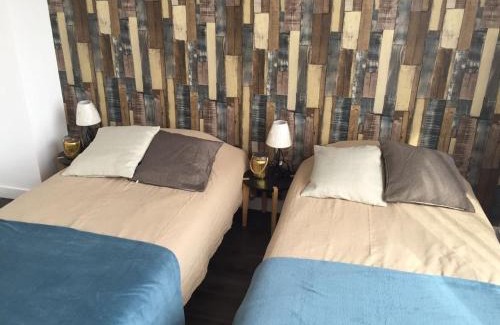 Brignogan-Plage Apartment | La légende Roc'h ar conq - Centre-ville Brignogan-Plages , 300 m des plages