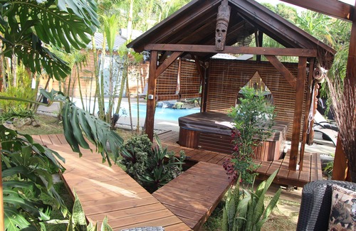 Bois de Nefles Ski Chalet | LA LIANE DE JADE ST PAUL- Ylang Ylang Lodge